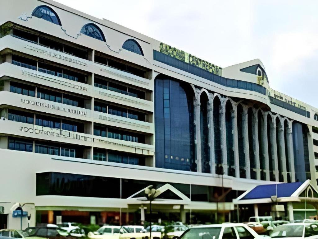 The Centrepoint Hotel Bandar Seri Begawan Eksteriør billede