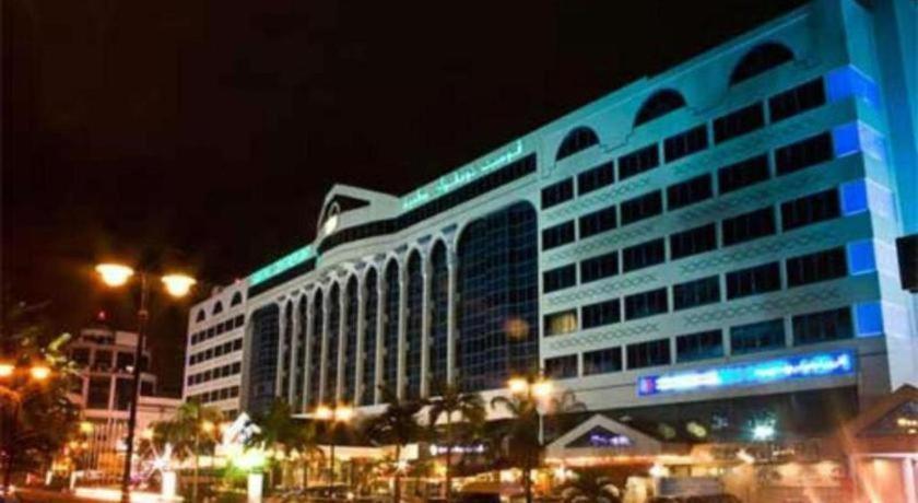 The Centrepoint Hotel Bandar Seri Begawan Eksteriør billede